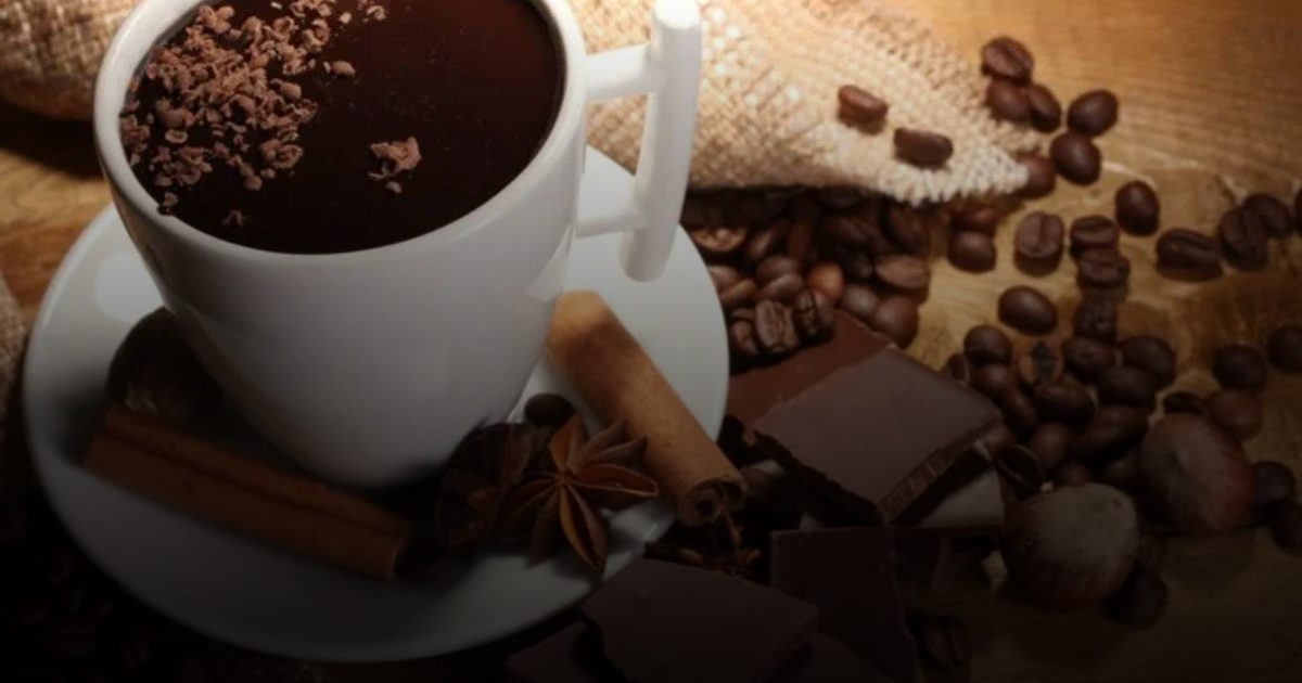 كافيين الشاي والقهوة والشكولاتة والتأثير على كهرباء الدماغ