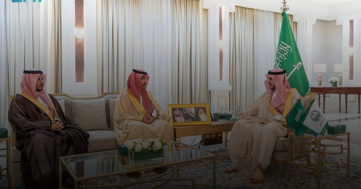 أمير الجوف يستقبل مدير فرع وزارة الصحة ومدير مكتب "وقاية" المكلّف حديثًا في المنطقة