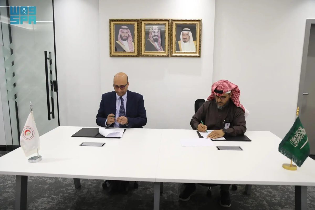 «الهلال الأحمر» و«ريسبونس بلس للخدمات الطبية» توقعان اتفاقية تعاون لتعزيز الخدمات الطبية الإسعافية