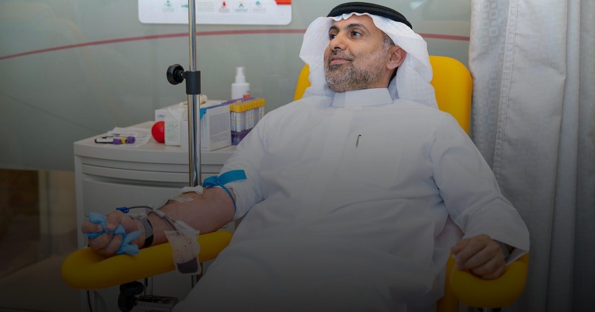 وزير الصحة يشارك في الحملة الوطنية السنوية للتبرع بالدم