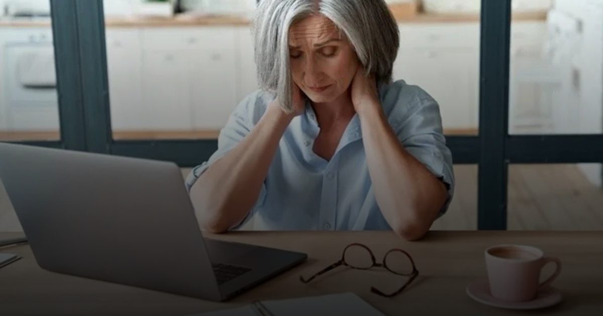 ضبابية الدماغ في سن اليأس.. تعديلات في نمط الحياة لتحسين الذاكرة والتركيز