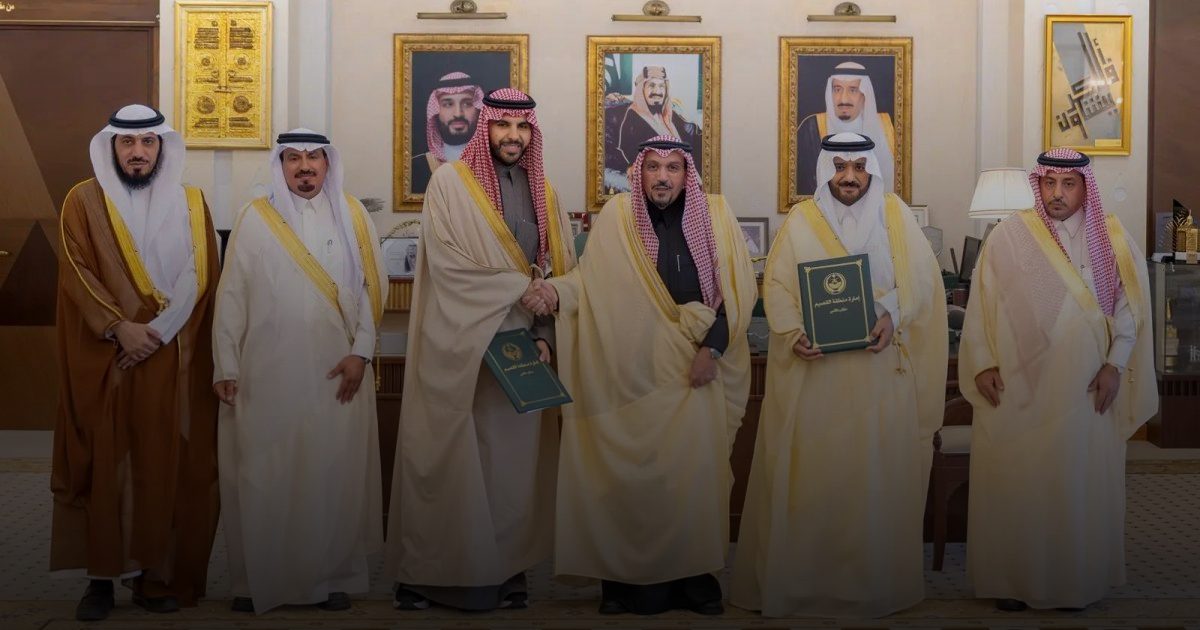 أمير القصيم يرعى توقيع اتفاقية إنشاء وتجهيز مركز الحناكي للمناظير الهضمية بمستشفى الرس العام