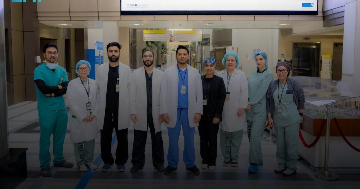 نجاح استئصال للرحم والمبايض باستخدام تقنية (Robotic vNOTES) بطبية جامعة الملك سعود