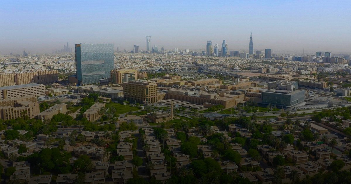 خبير من هارفارد: "التخصصي" نموذج عالمي مُلهِم للتحول الصحي