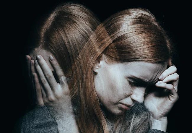7 علامات مبكرة للفصام: ما يجب معرفته لتشخيص مبكر