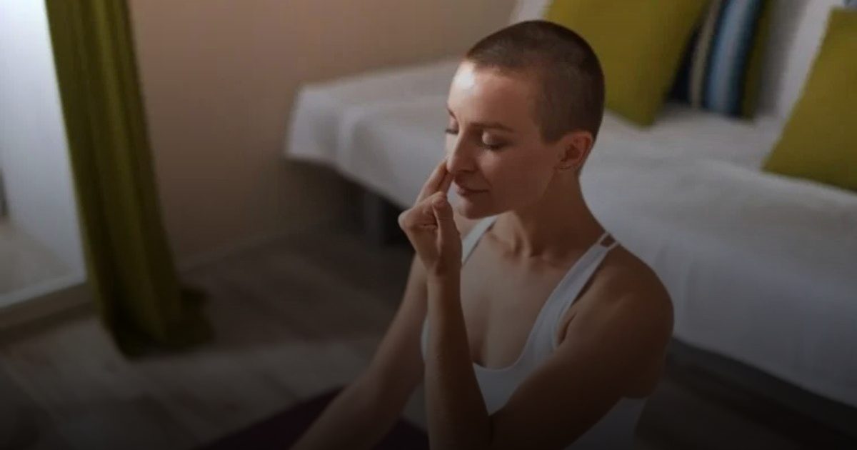 بلمسة إصبع ..تمرين أنفي يخفف التوتر ويزيد التركيز