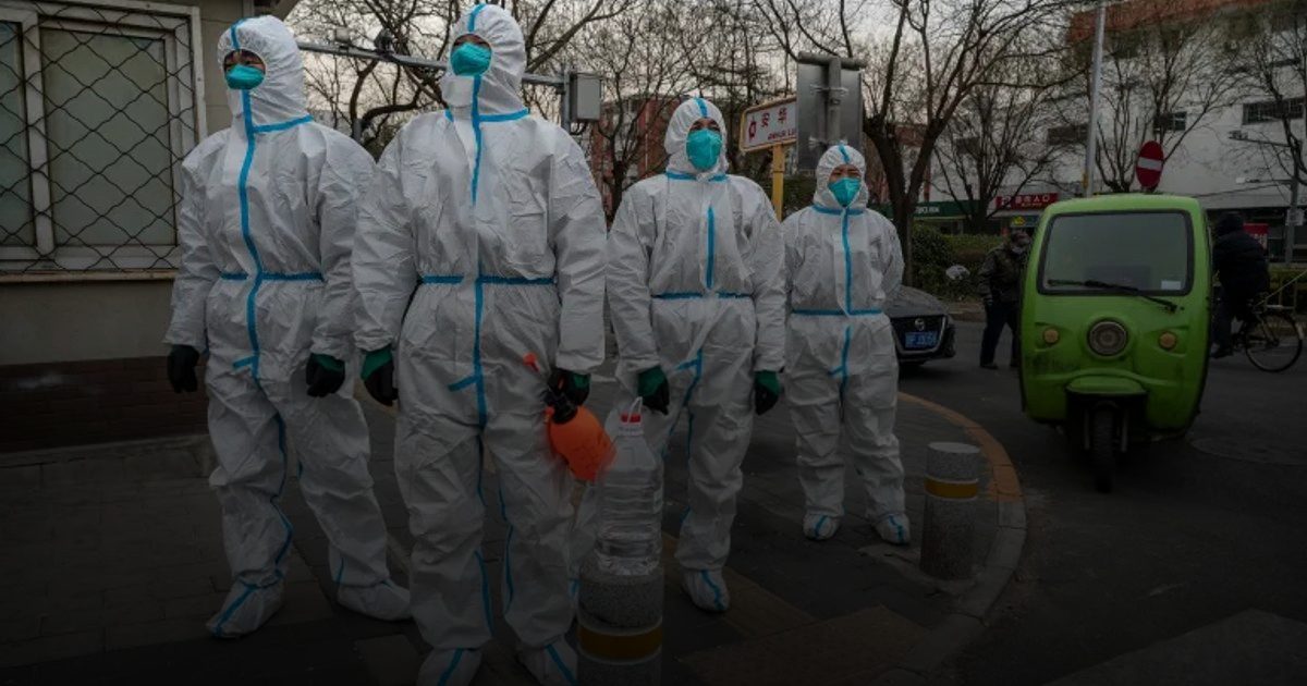 "الصحة العالمية" تحذر من التراخي وظهور متحور جديد