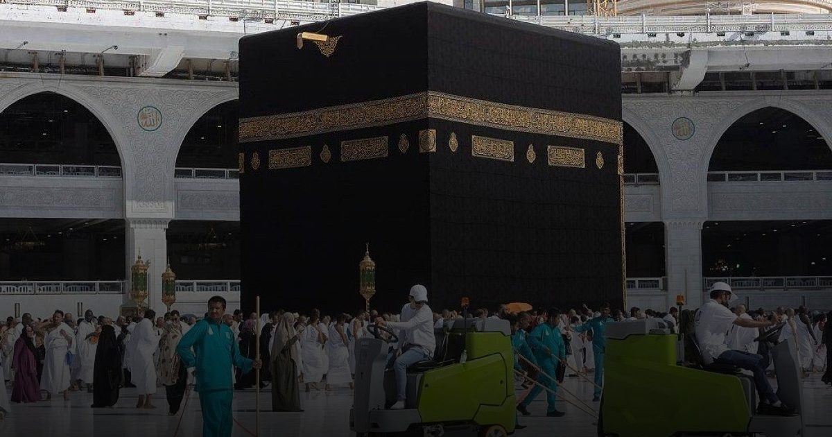 دعوة لقاصدي المسجد الحرام بالالتزام بالإرشادات الصحية للحفاظ على سلامتهم