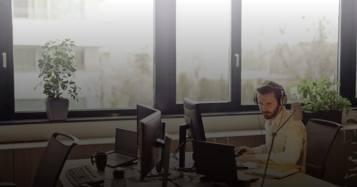 الجلوس الطويل يهدد الصحة ويرتبط بارتفاع خطر الوفاة المبكرة