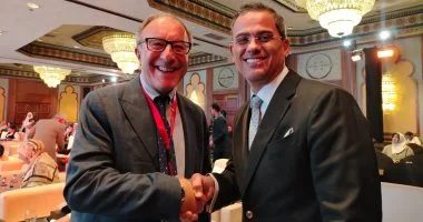 من مؤتمر "إيسكو" بالقاهرة.. ثورة في الأدوية "ثنائية التخصص" وعلاجات جينية تقهر السرطان