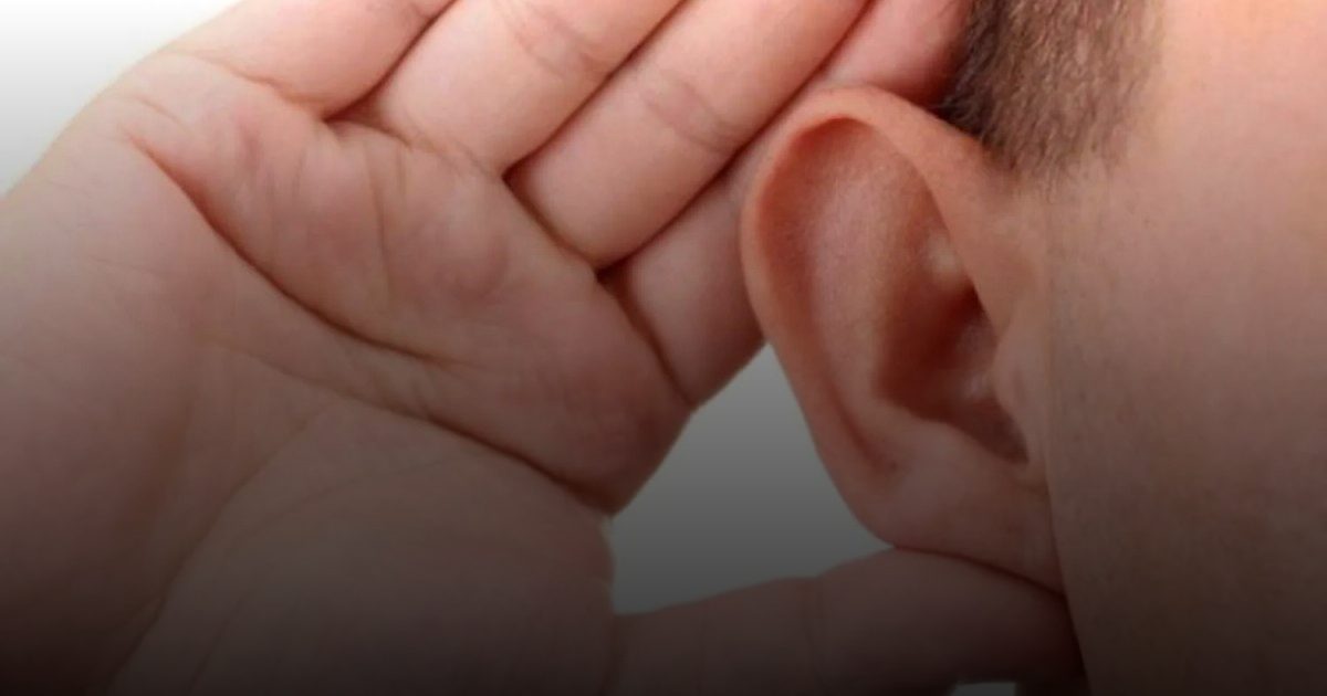 نظارات ذكية تمنح ضعاف السمع "قدرات خارقة" على فهم المحادثات