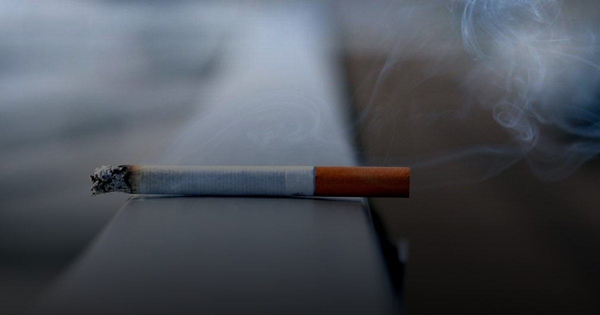 المالديف تحظر التدخين على السائحين المولودين بعد 2007