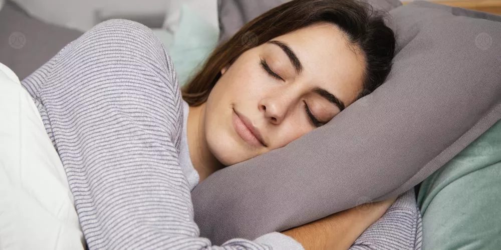 الوقت المثالي للنوم .. النوم يمكن أن يصبح أكثر صعوبة مع التقدم بالعمر