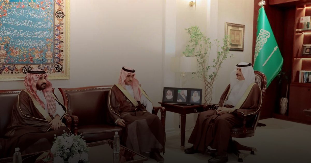 محافظ حفر الباطن يستقبل مدير فرع وزارة الصحة