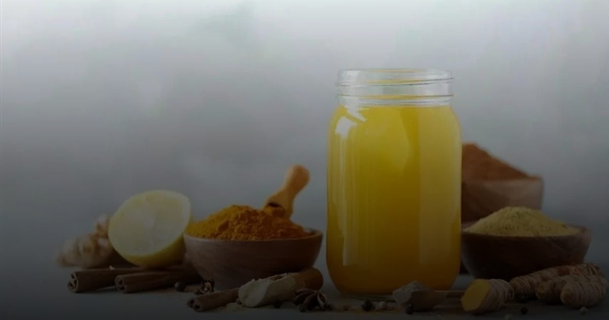 ماء الليمون والكركم كل صباح مضادات للأكسدة وصحة الدماغ