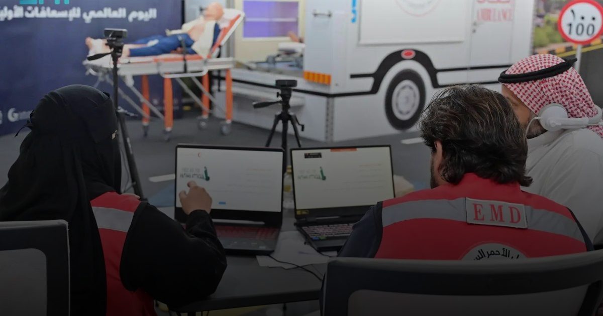 "الهلال الأحمر بالشرقية" يُنظم مبادرة توعوية استفاد منها 150 ألف شخص