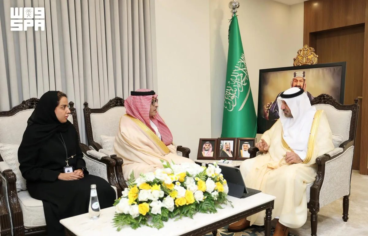 الأمير جلوي يشيد بانتقال ناجح لمنسوبي الصحة بتجمع نجران