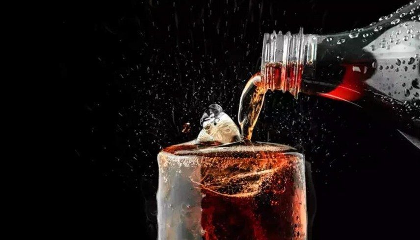احذر المشروبات الغازية على الإفطار في رمضان