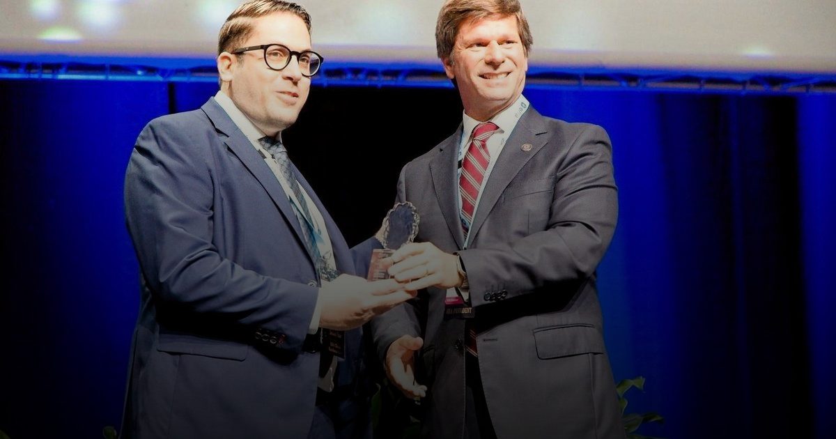 باحث إماراتي يُتوَج بجائزة التميز من الجمعية الأوروبية لأمراض الدم