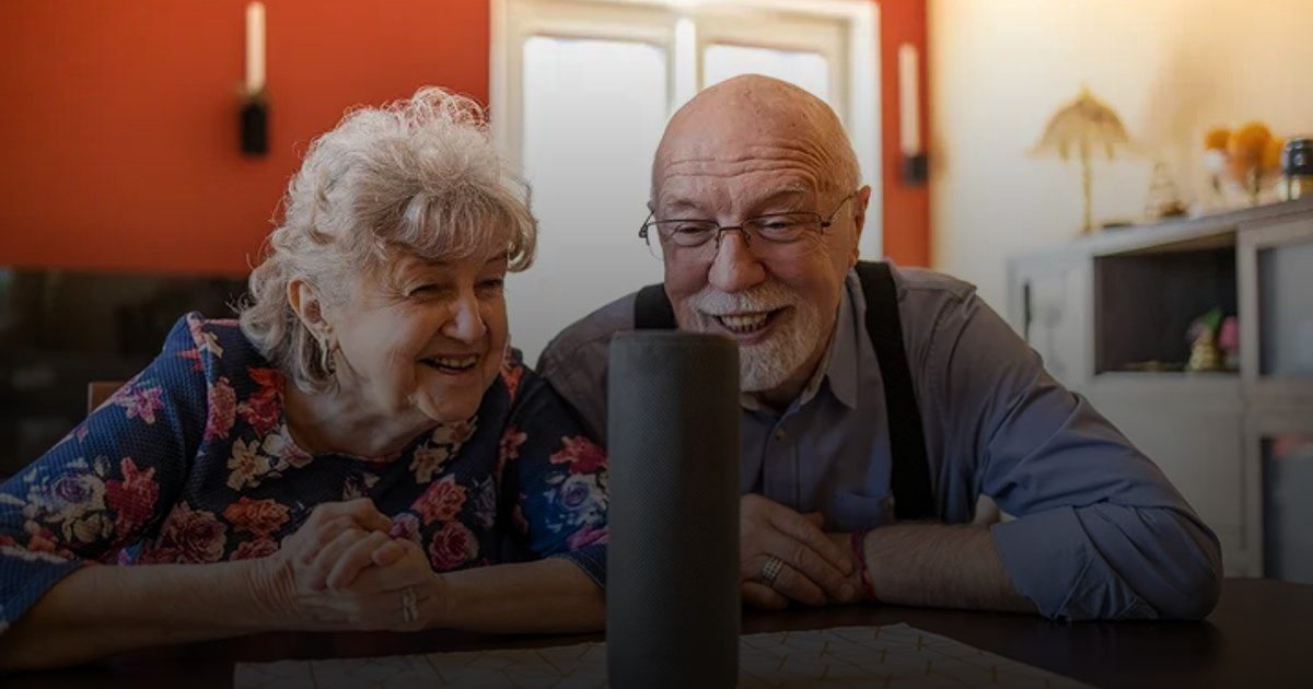 دراسة:  استخدام الهاتف قد يحمي من الخرف!