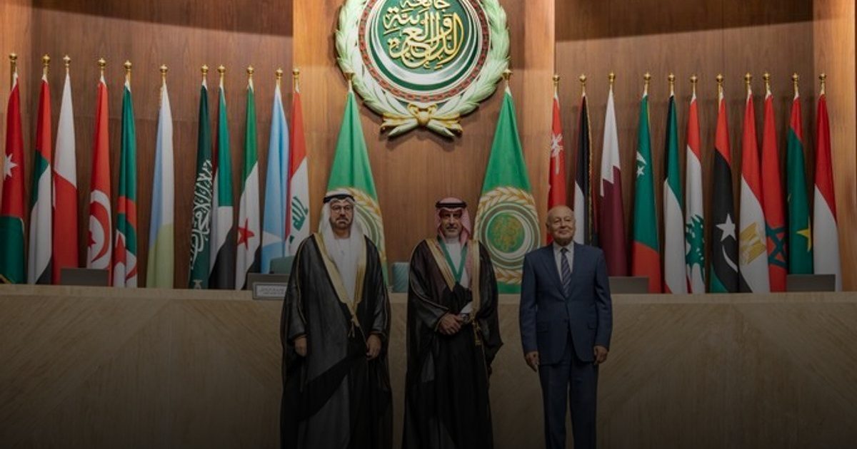 إنجاز عربي: الدكتور عبدالعزيز الراجحي يفوز بجائزة التميز الحكومي كأفضل مدير عام لهيئة عربية