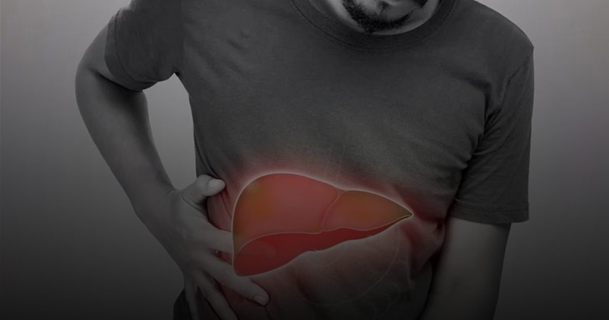 4 علامات تحذيرية على تلف في الكبد