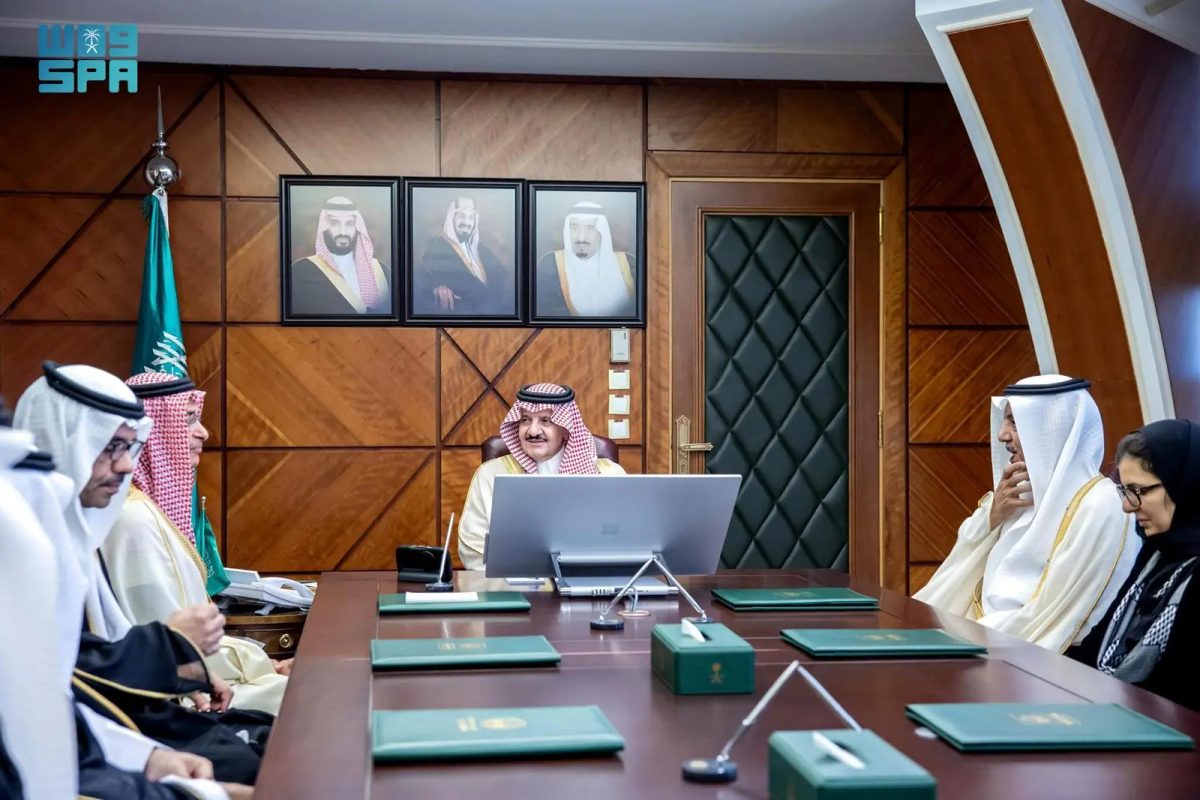 أمير المنطقة الشرقية يطّلع على إنجازات القطاع الشرقي الصحي للعام 2024