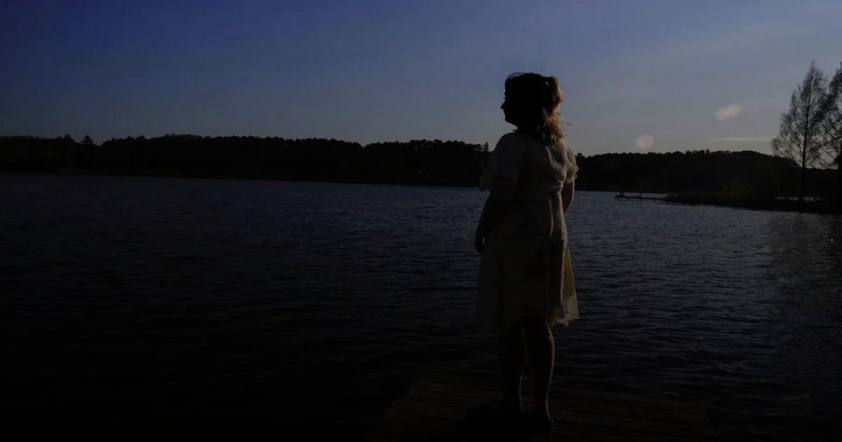 خبراء يكشفون عن فوائد مذهلة للعزلة