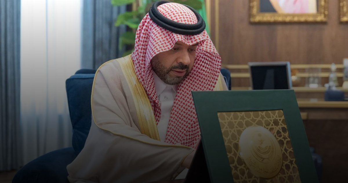 الأمير فيصل بن خالد يدشّن فعاليات شهر التوعية بسرطان الثدي