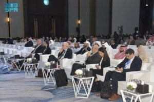 ورش علمية بندوة الأبحاث الانتقالية بجامعة الإمام