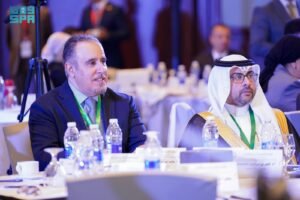 الهيئة السعودية للتخصصات الصحية تستعرض تجربتها في استخدامات الذكاء الاصطناعي بالقطاع الصحي في المؤتمر العربي لإدارة المستشفيات