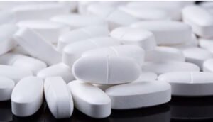 تحذير: الإفراط في استخدام الباراسيتامول قد يضر بصحة كبار السن