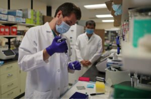 متلازمة فيكساس: مرض نادر مميت ناتج عن طفرة جينية يهاجم جهاز المناعة