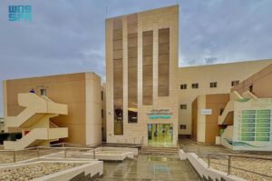 مركز القلب بالقصيم ينجح في إنقاذ حياة مريض باستخدام تقنية الطعوم الشريانية