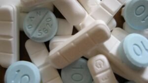 أطباء يحذرون من وصف عقارين معاً.. آثارهما مميتة