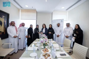 جمعية ألزهايمر تلتقي بخبيرة حقوق كبار السن في الأمم المتحدة