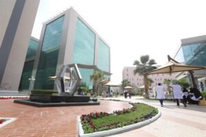 نجاح أول عملية زراعة كلى لمريضة بمدينة الملك سعود الطبية
