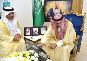 الأمير جلوي بن عبدالعزيز يطلق برامج التواصل الاجتماعي لمدينة نجران الصحية