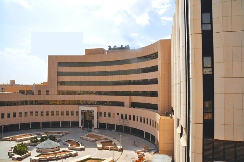 استشاريون سعوديون بطبية جامعة الملك سعود يُدربون أطباء من دول عدة على الزراعات السمعية 