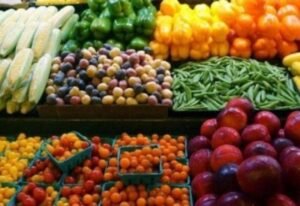 معلومة في كبسولة: الخضروات والفواكه وجبات رئيسية مع الاقتصاد في اللحوم