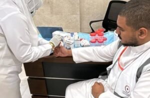  تفعيل 3 عيادات متنقلة لتعزيز الرعاية الصحية بمقر شركات الطوافة