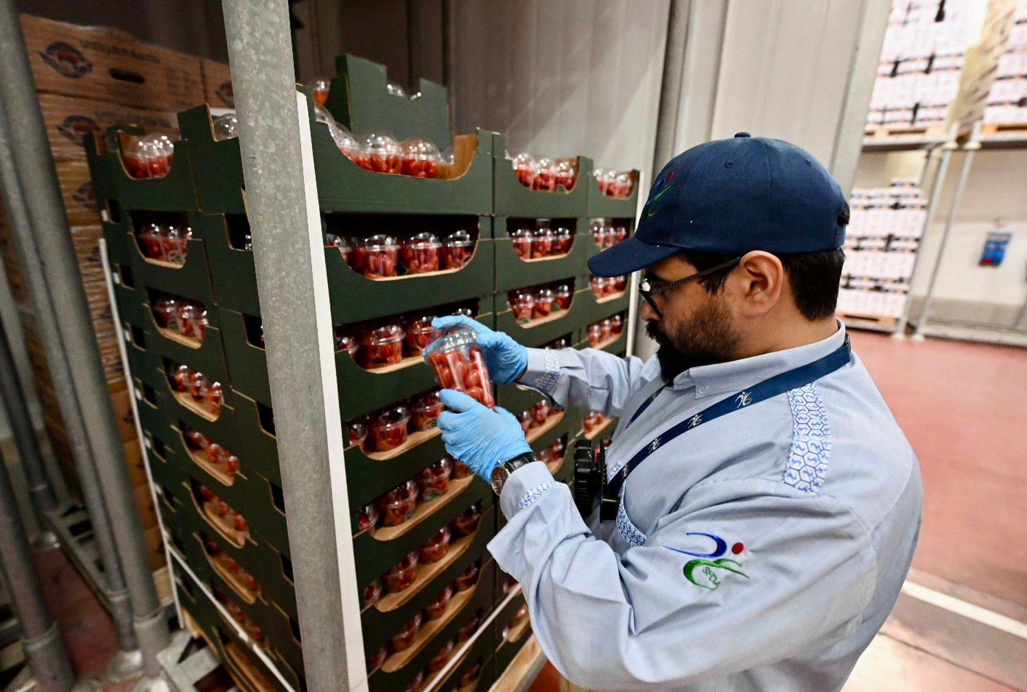 تكثيف الرقابة على المستودعات ضمن خطة شاملة استعدادًا لموسم الحج 