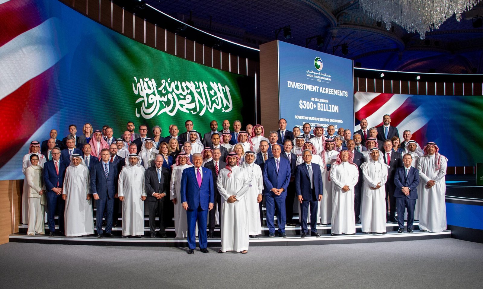 “التخصصي” يستقبل قيادات من “كليفلاند كلينك” و”إميونتي بايو” 