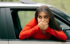 دوار الحركة أثناء السفر بالسيارة.. قد يكون وراثيًا بنسبة 50-70%