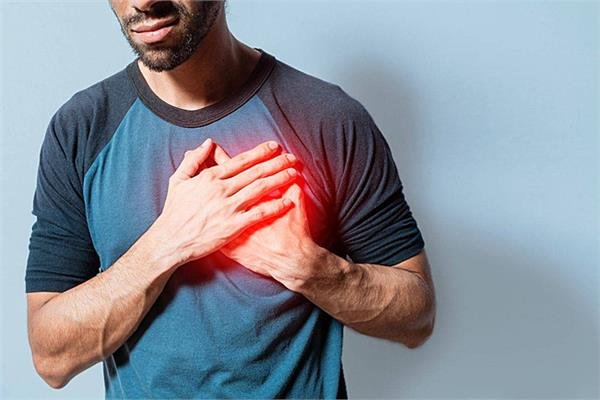 مشكلات صحية يسببها نقص المغنيسيوم في الجسم .. منها تشنجات العضلات واضطراب نبضات القلب 
