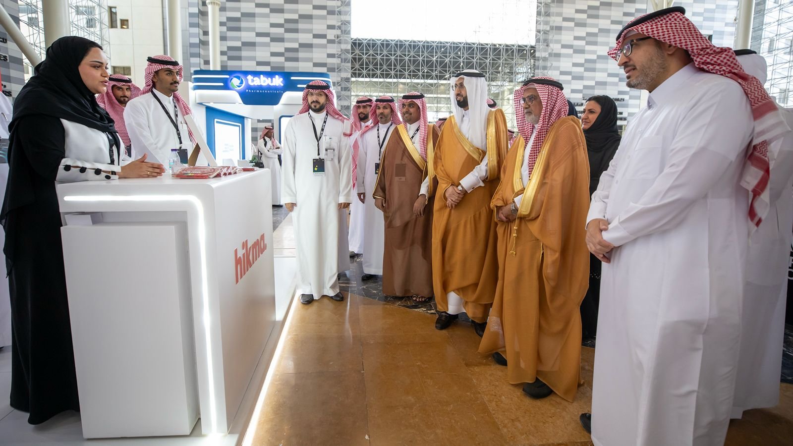 جامعة الملك سعود تنظّم مؤتمر مفترق طرق لتأهيل الكفاءات الوطنية وتمكين الشباب 