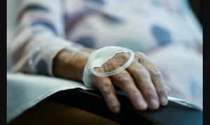 علاج جديد يساعد مرضى السرطان على العيش لفترة أطول
