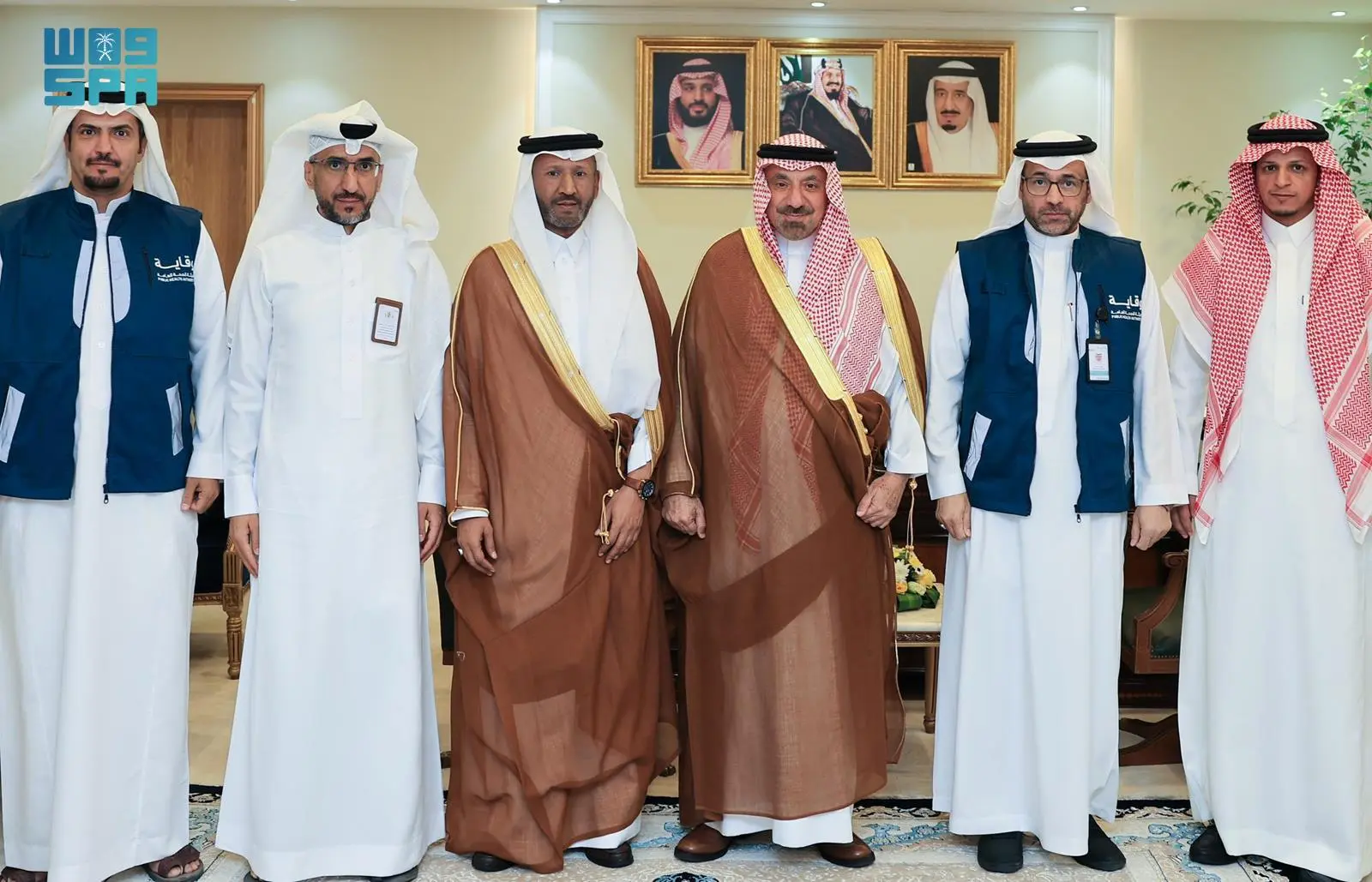 أمير نجران يطّلع على مهام مكتب هيئة الصحة العامة “وقاية” بالمنطقة
