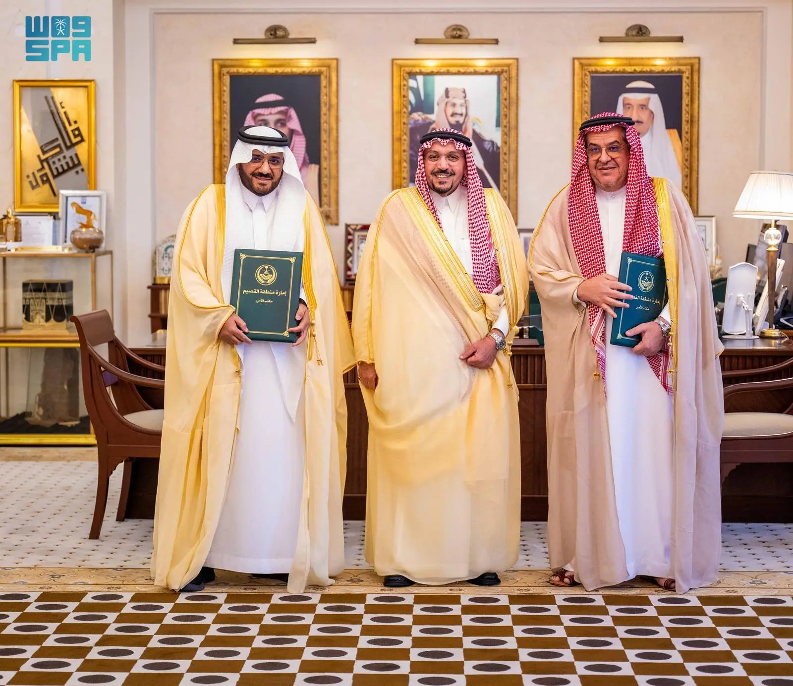 أمير القصيم يرعى توقيع اتفاقية شراكة لإنشاء مركز “بدر بن عبدالله الحميد” للرعاية العاجلة