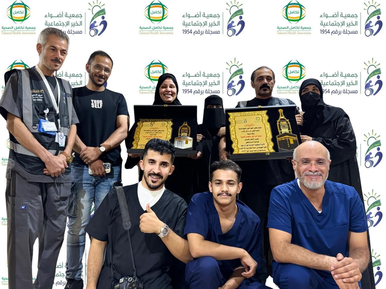 نجاح المبادرة التطوعية لجمعية تكامل الصحية وأضواء الخير في خدمة الحجاج 